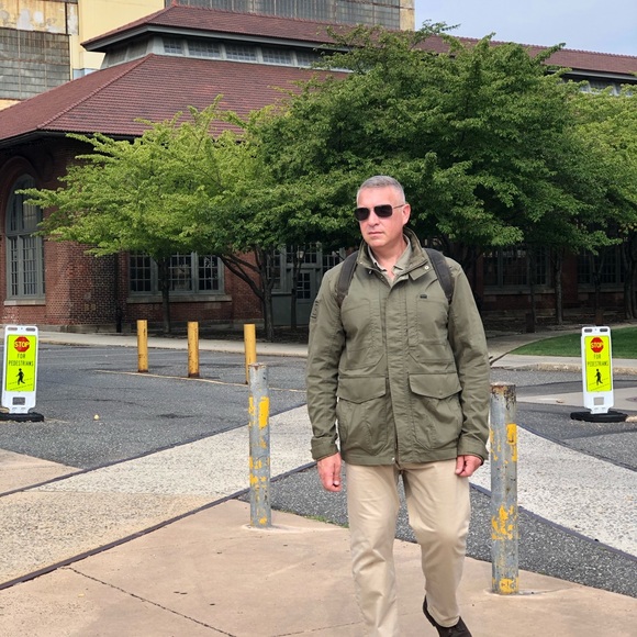 5.11 Tactical Surplus M65 Field Jacket Size Large in Olive Green - Picture 12 of 16